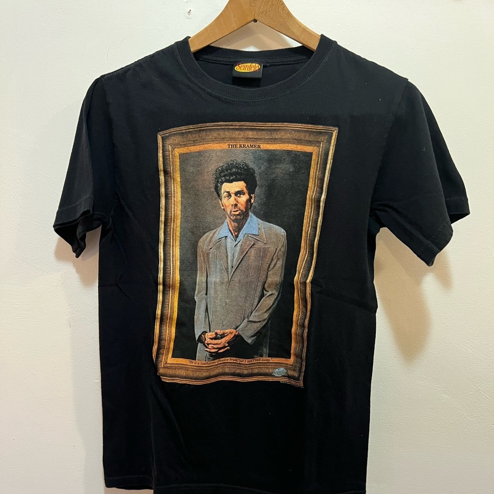 Seinfeld the Kramer t-shirt small